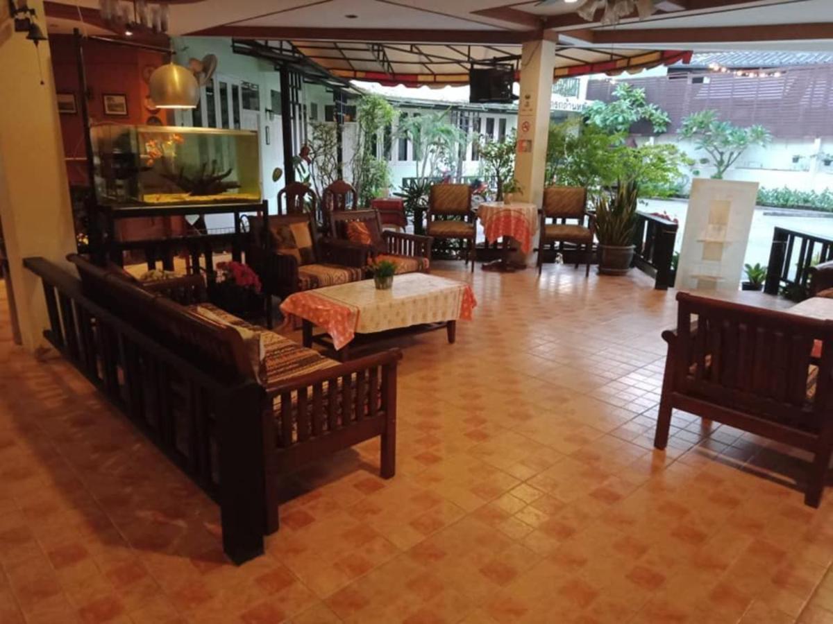 Casa Holiday Hotel Sha Пхитсанулок Экстерьер фото