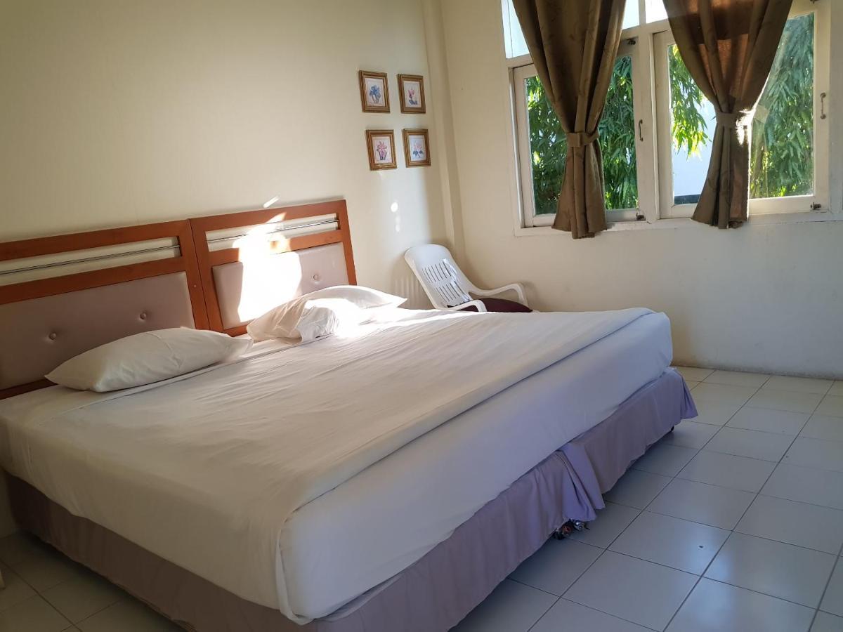 Casa Holiday Hotel Sha Пхитсанулок Экстерьер фото